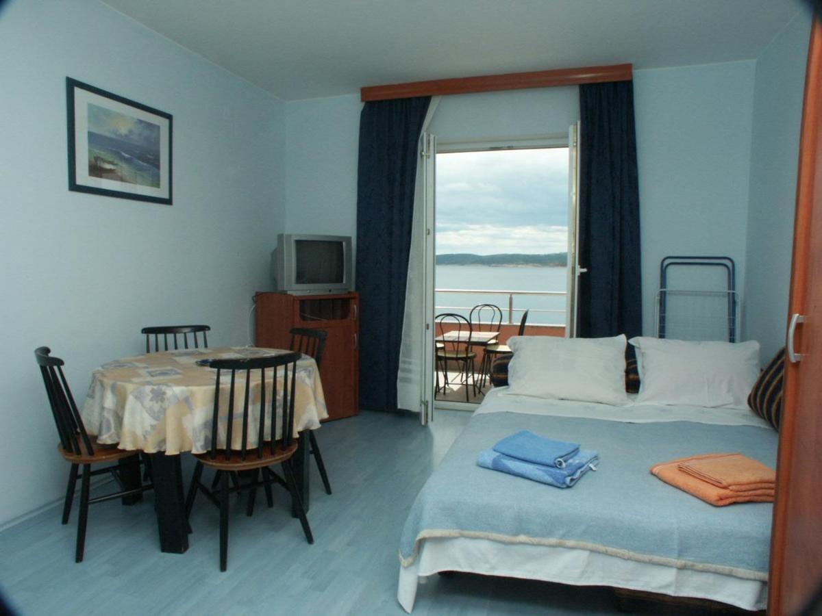 Apartments By The Sea Crikvenica - 2354 Exterior foto