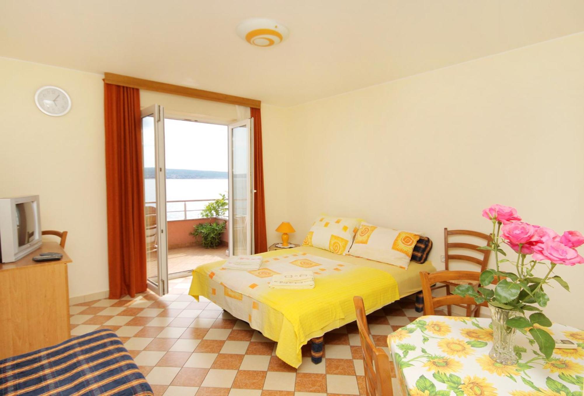 Apartments By The Sea Crikvenica - 2354 Cameră foto